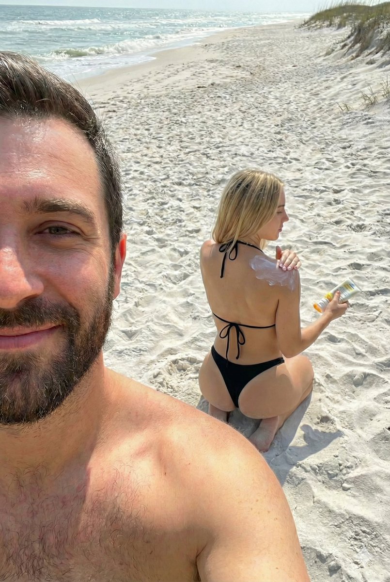 男友视角高叉比基尼金发辣妹夏日真实自拍