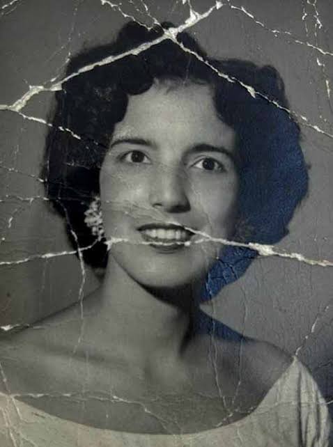 老照片修复高清单反人像