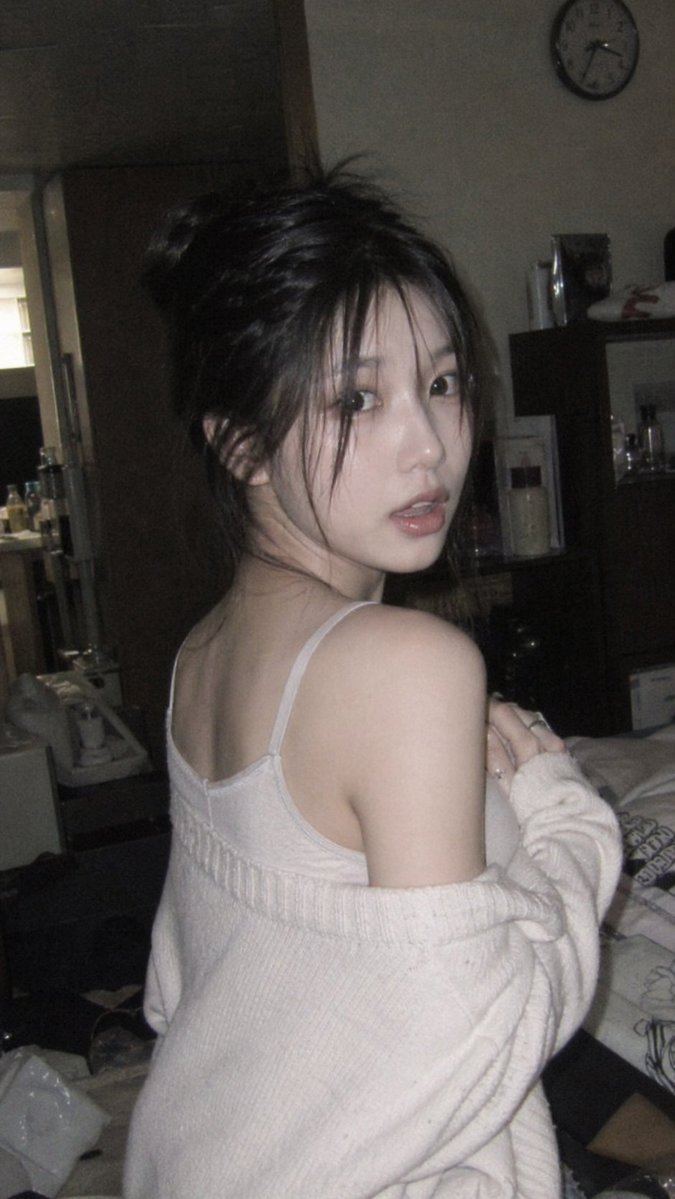 旧CCD闪光下的偶像抓拍瞬间